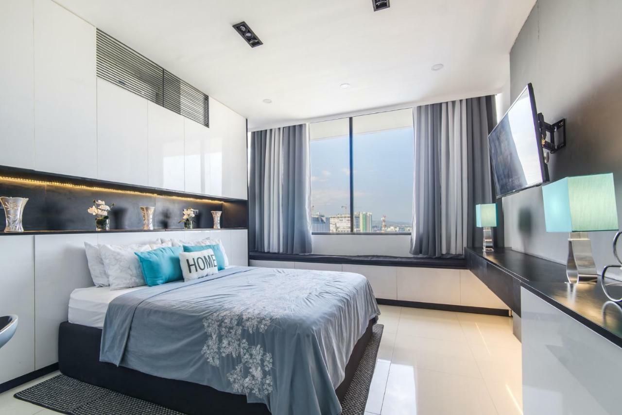 Free Netflix Condo Near It Park With 32-Inch Samsung Hdtv Cebu Zewnętrze zdjęcie